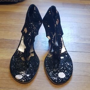 Metallic and Suede Thong Sandals